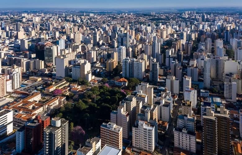 O Novo Cambuí: Onde o Charme Histórico encontra a Inovação e o Business