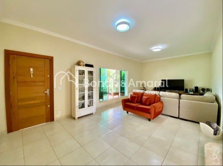 Casa à Venda - Jardim do Sol em Campinas / SP