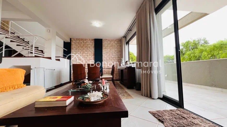 Casa em Condomínio à Venda - Caminhos de San Conrado (Sousas) em Campinas / SP